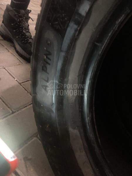 Michelin 215/65 R16 Zimska