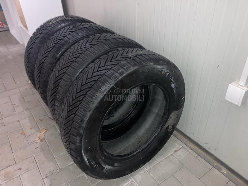Michelin 215/65 R16 Zimska