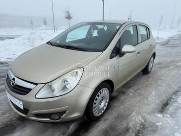 Opel Corsa D 1.4 noo.va