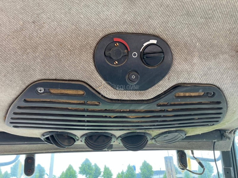 Claas NECTIS 257 VL  VOĆARSKI