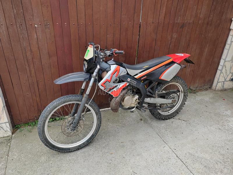 Derbi derbi senda 50