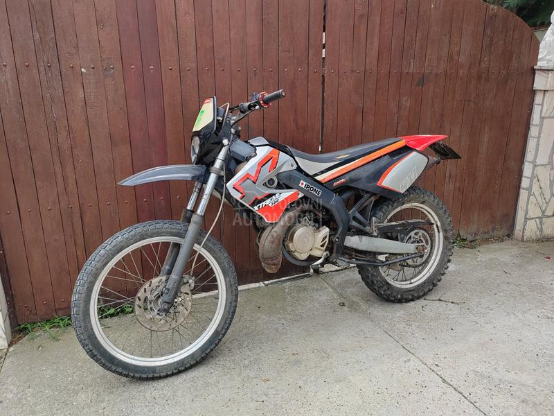 Derbi derbi senda 50