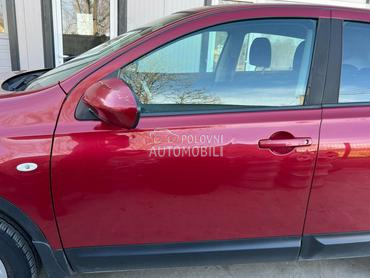 Vrata prednja leva bordo za Nissan Qashqai od 2006. do 2013. god.