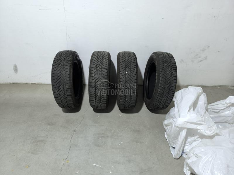 Esa Tecar 185/65 R15 Zimska