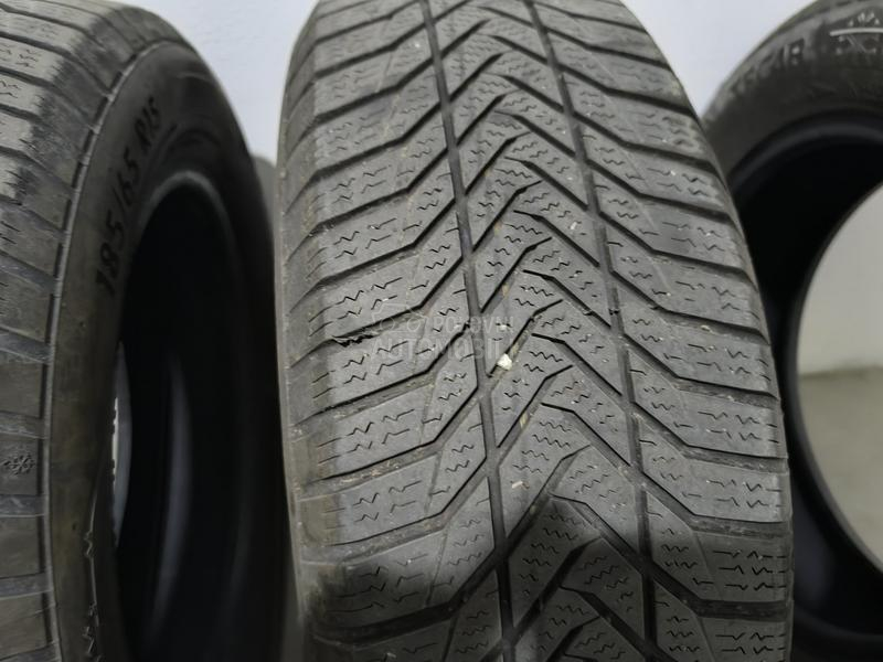 Esa Tecar 185/65 R15 Zimska