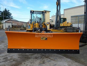 Plug za sneg sa hidrauličnim nagibom 3260 mm