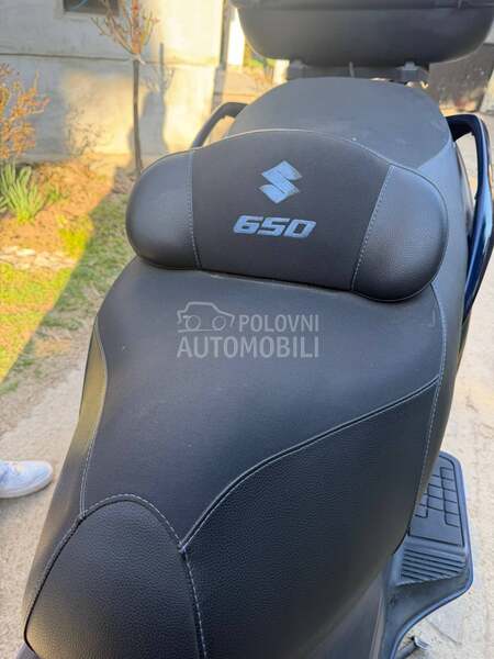 Suzuki Burgman 650 executive