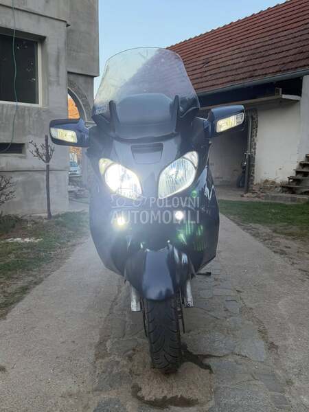 Suzuki Burgman 650 executive