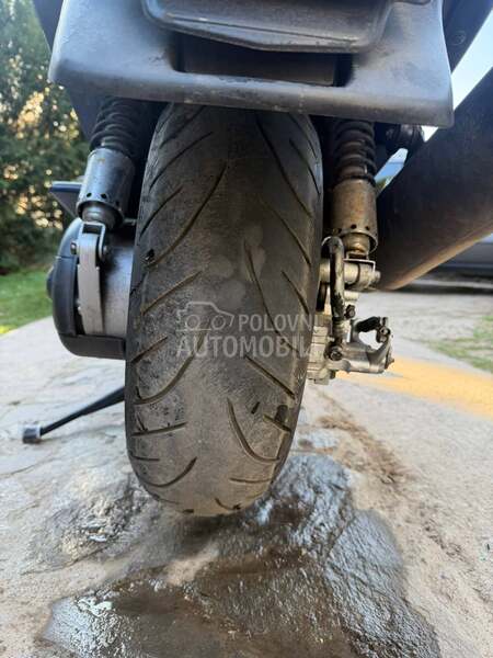 Suzuki Burgman 650 executive