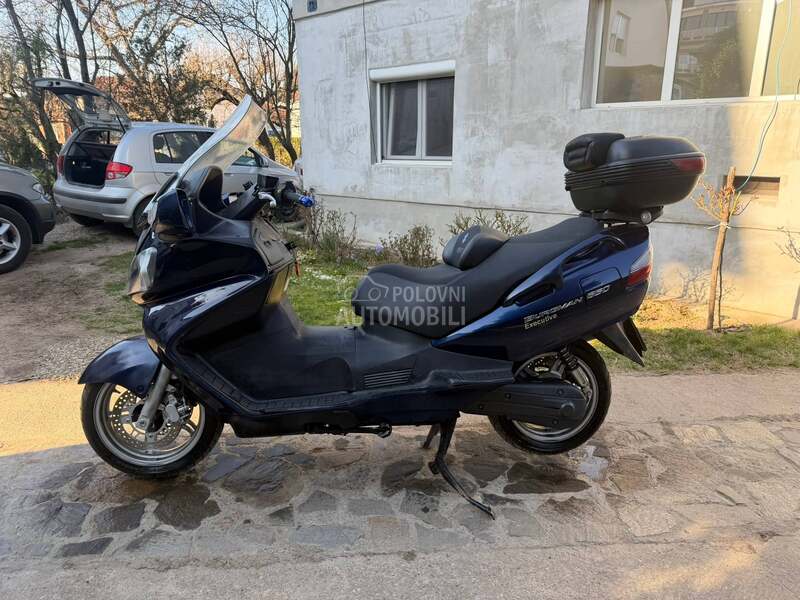 Suzuki Burgman 650 executive