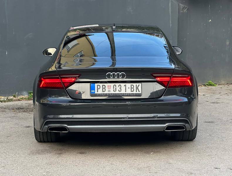 Audi A7 