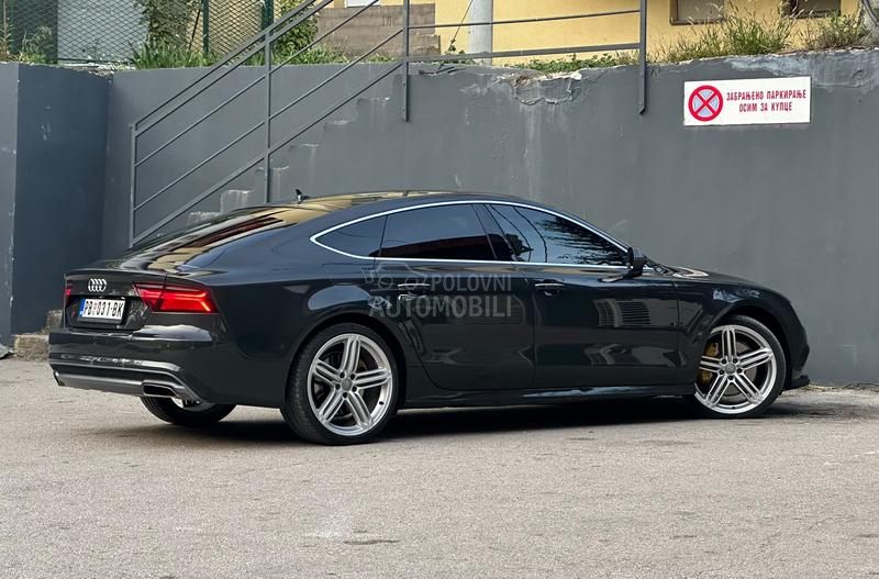 Audi A7 