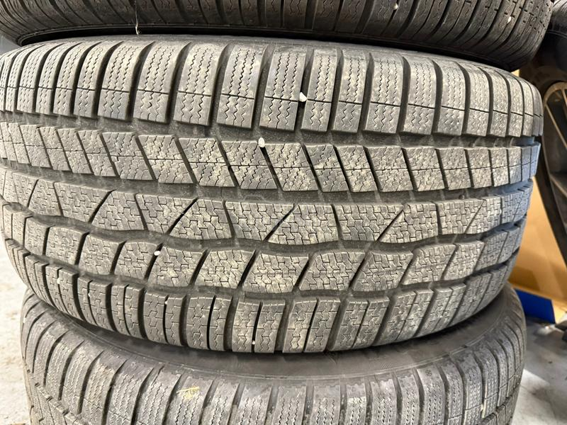 Continental 285/45 R20 Zimska