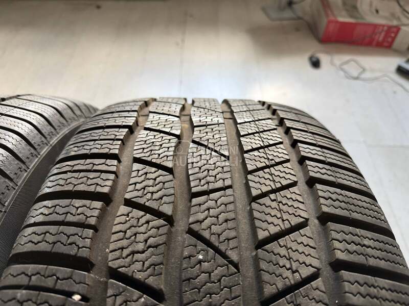 Continental 285/45 R20 Zimska