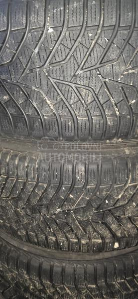 Yokohama 245/50 R18 Zimska