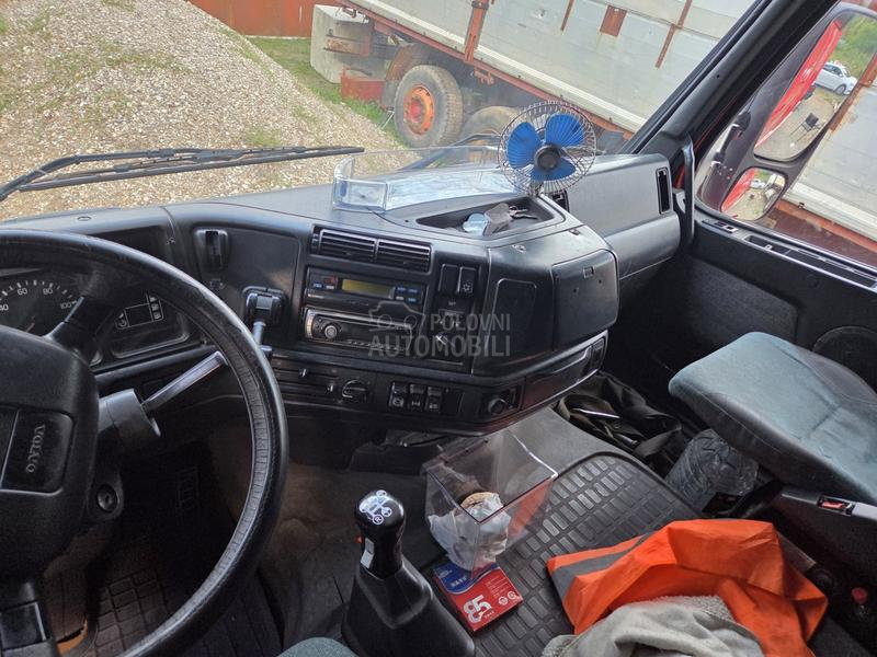 Volvo FH12