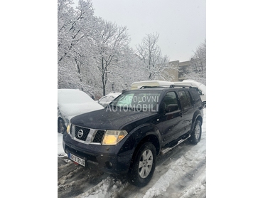 Nissan Pathfinder 2.5dci/aut