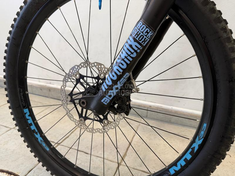 Specialized Santa Cruz V10