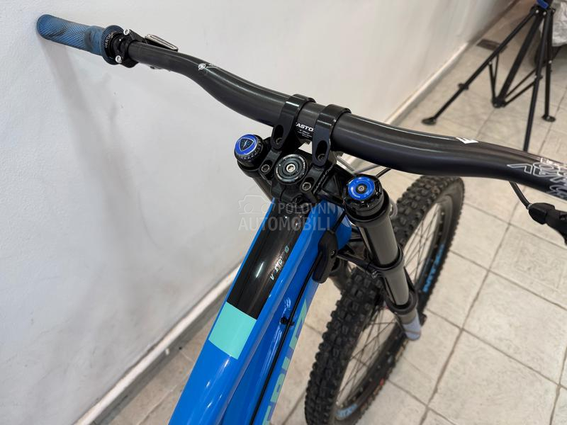 Specialized Santa Cruz V10