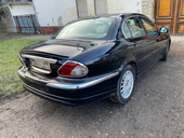 Jaguar X-Type 