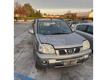 branik za Nissan X-Trail