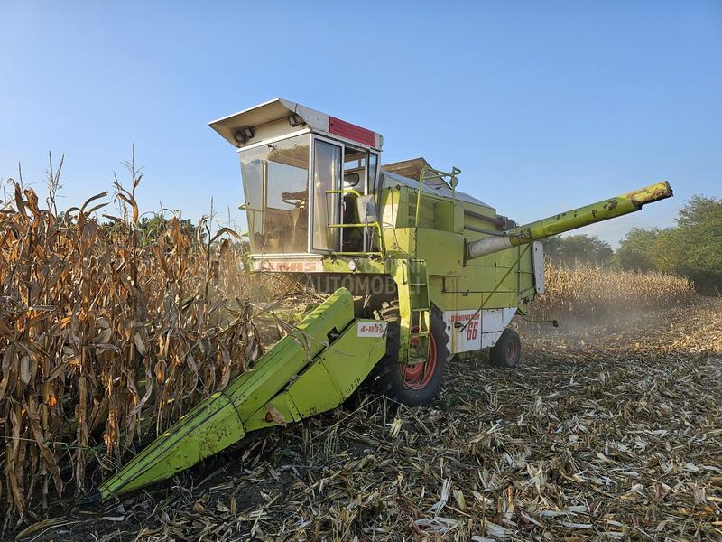 Claas Dominator 66