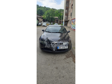 Alfa Romeo GT 