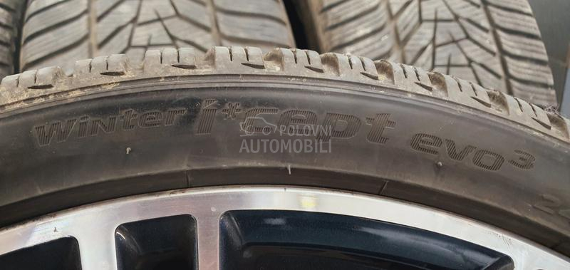 Hankook 245/35 R20 Zimska