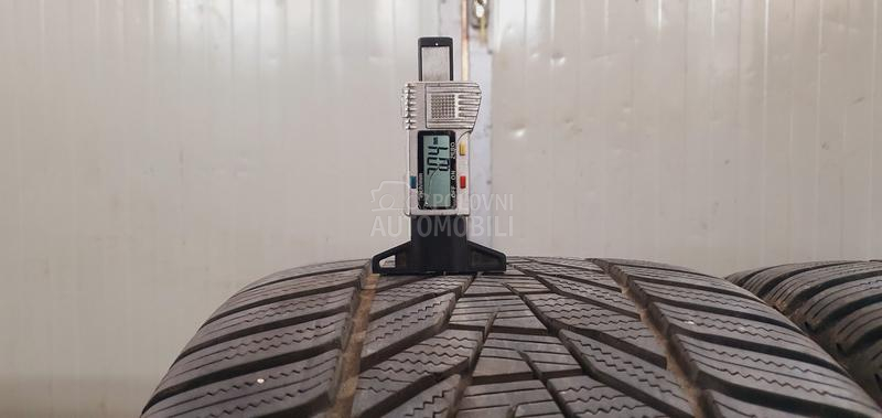 Hankook 245/35 R20 Zimska