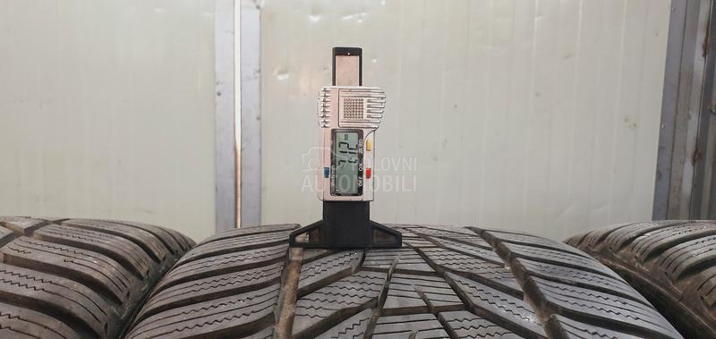 Hankook 245/35 R20 Zimska