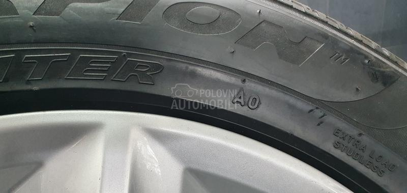 Pirelli 255/55 R19 Zimska