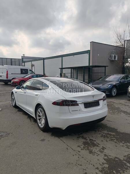 Tesla Model S S75D