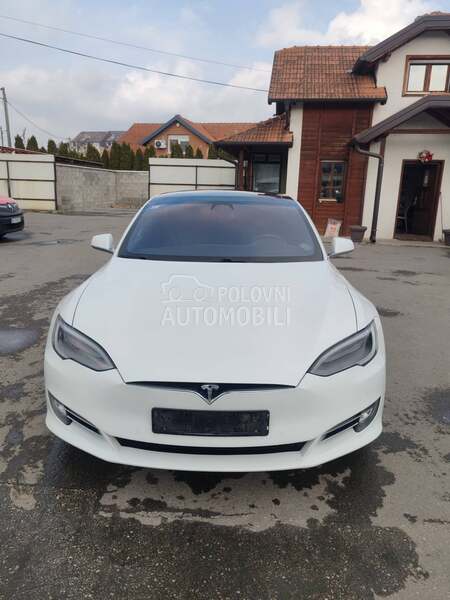 Tesla Model S S75D
