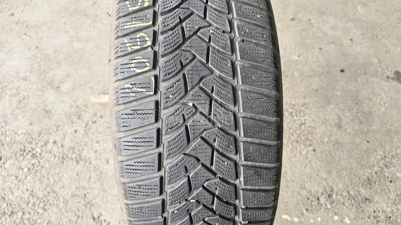 Dunlop 205/55 R16 Zimska