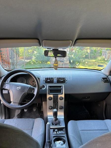 Volvo S40 