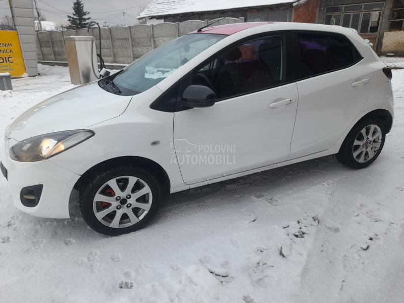 Mazda 2 ch