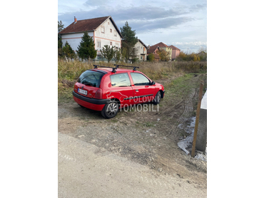Renault Clio 1.2 8v