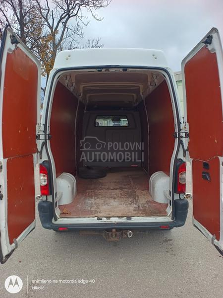 Renault Master 2.5