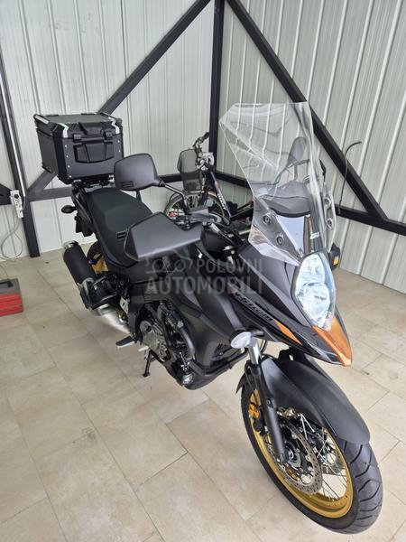Suzuki v strom