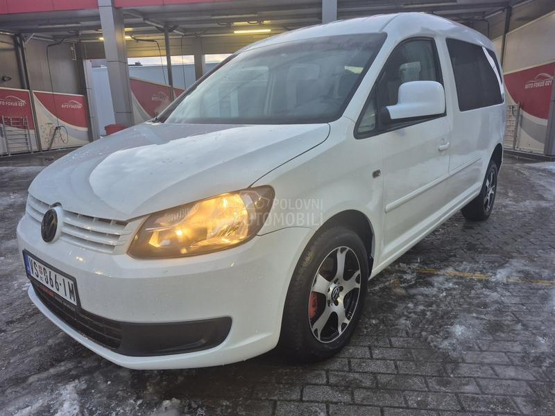 Volkswagen Caddy MAXI 4X4/DSG