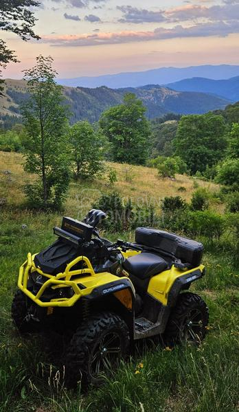 Can-Am 850 XMR