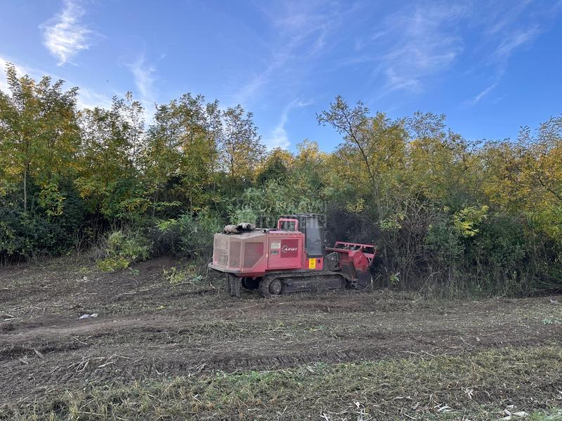 FAE SAMOHODNI TARUP GUSENIČAR