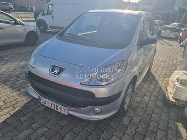Peugeot 1007 