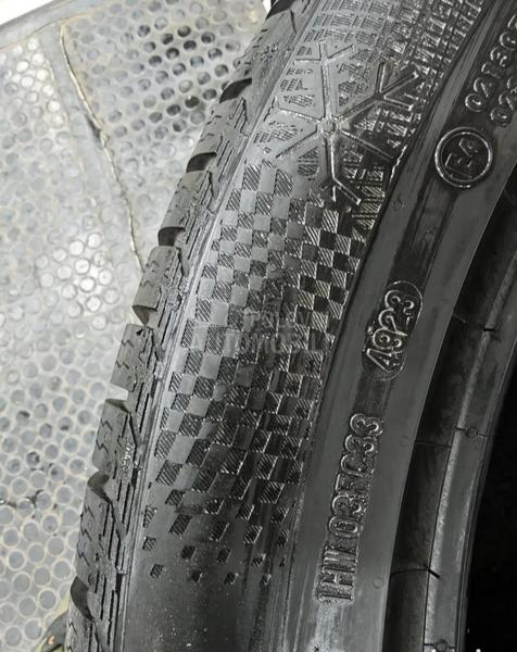 Continental 265/45 R21 Zimska