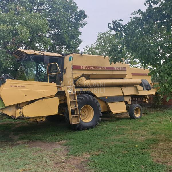 New Holland TX34