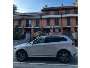 Volvo XC60 OCEAN RACE PANO