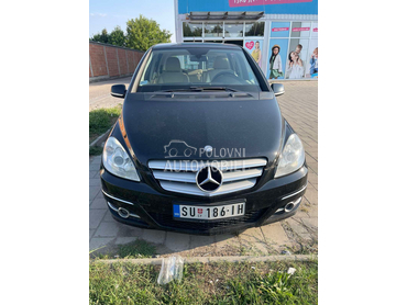 Mercedes Benz B 200 