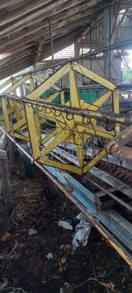 John Deere heder 4.2 sa adaptacijom