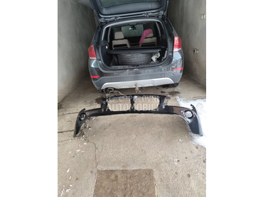 Prednji branik x1  e84 za BMW X1