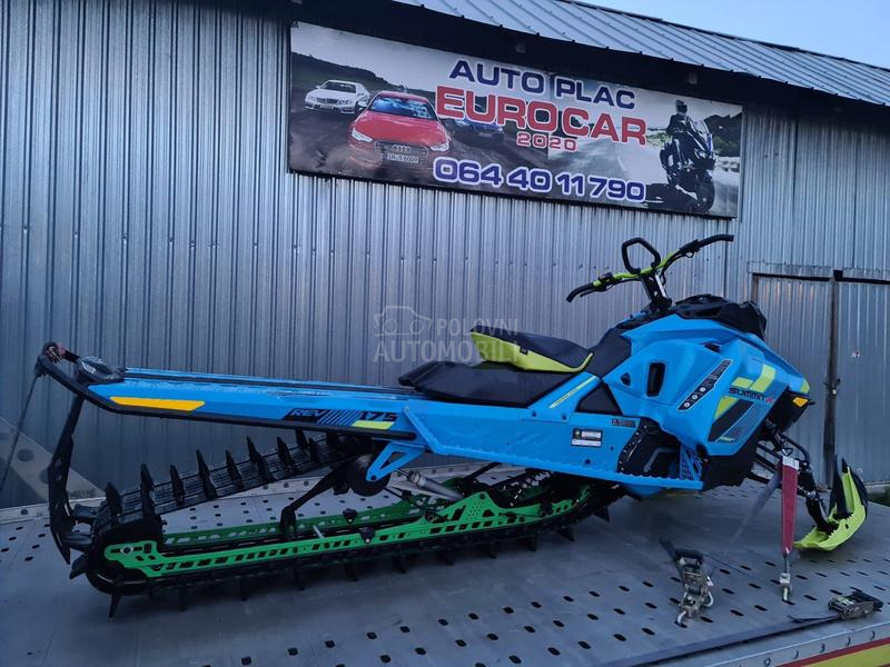 Ski-Doo samit x 175